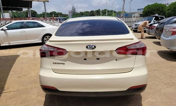 Comprar Usado Kia Cerato Prata Carro em Luanda em Luanda Province Comprar Usado Kia Cerato Prata Carro em Luanda em Luanda Province