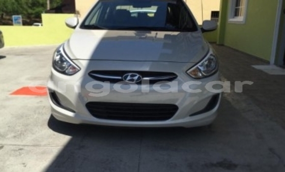 Buy Used Hyundai Accent Other Car in Luanda in Luanda Province Buy Used Hyundai Accent Other Car in Luanda in Luanda Province
