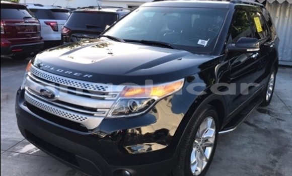 Buy Used Ford Explorer Black Car in Luanda in Luanda Province Buy Used Ford Explorer Black Car in Luanda in Luanda Province