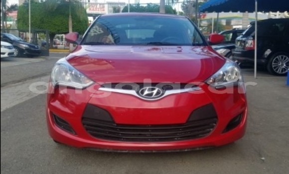 Comprar Usado Hyundai Veloster Vermelho Carro em Luanda em Luanda Province