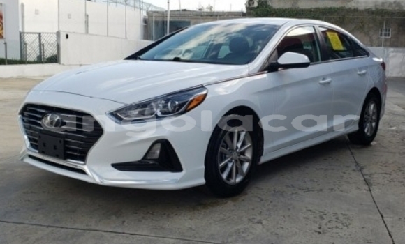 Comprar Usado Hyundai Sonata Branco Carro em Luanda em Luanda Province