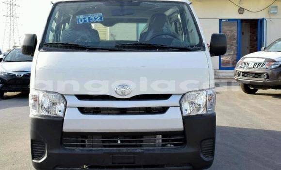 Acheter Occasion Voiture Toyota Hiace Blanc à Lobito, Benguela