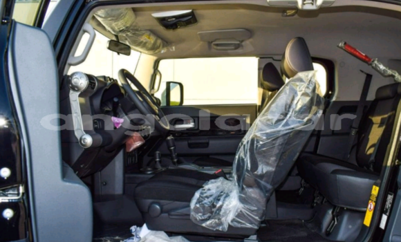 Comprar Usado Toyota FJ Cruiser Azul Carro em Luanda em Luanda Province Comprar Usado Toyota FJ Cruiser Azul Carro em Luanda em Luanda Province