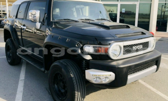 Acheter Occasion Voiture Toyota FJ Cruiser Noir à Luanda, Province de Luanda Acheter Occasion Voiture Toyota FJ Cruiser Noir à Luanda, Province de Luanda