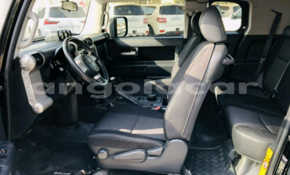 Acheter Occasion Voiture Toyota FJ Cruiser Noir à Luanda, Province de Luanda Acheter Occasion Voiture Toyota FJ Cruiser Noir à Luanda, Province de Luanda