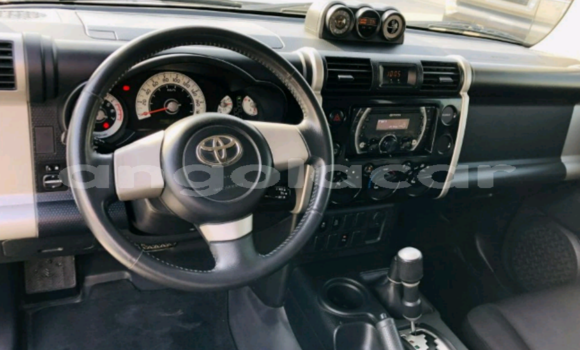 Acheter Occasion Voiture Toyota FJ Cruiser Noir à Luanda, Province de Luanda Acheter Occasion Voiture Toyota FJ Cruiser Noir à Luanda, Province de Luanda