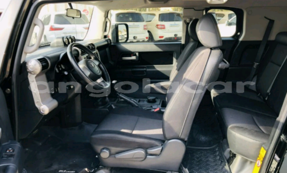 Acheter Occasion Voiture Toyota FJ Cruiser Noir à Luanda, Province de Luanda Acheter Occasion Voiture Toyota FJ Cruiser Noir à Luanda, Province de Luanda
