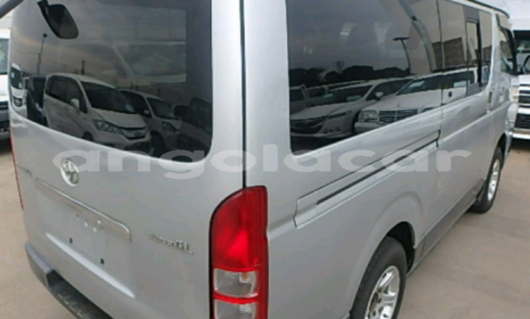 Acheter Occasion Voiture Toyota Hiace Autre à Luanda, Province de Luanda Acheter Occasion Voiture Toyota Hiace Autre à Luanda, Province de Luanda