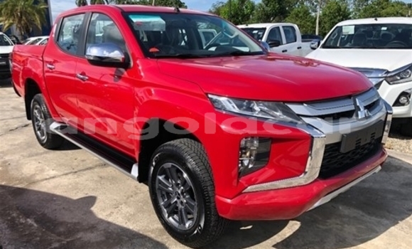 Comprar Usado Mitsubishi L200 Vermelho Carro em Luanda em Luanda Province Comprar Usado Mitsubishi L200 Vermelho Carro em Luanda em Luanda Province