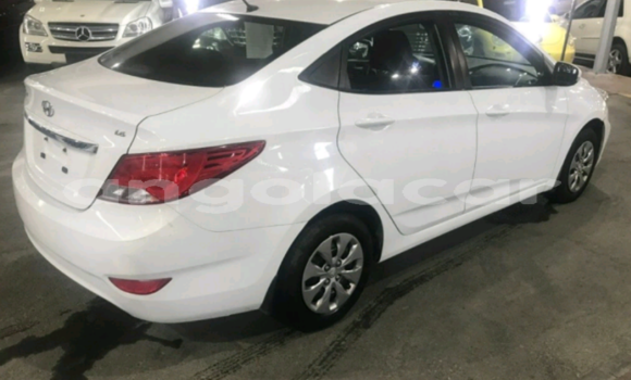Comprar Usado Hyundai Accent Branco Carro em Luanda em Luanda Province Comprar Usado Hyundai Accent Branco Carro em Luanda em Luanda Province