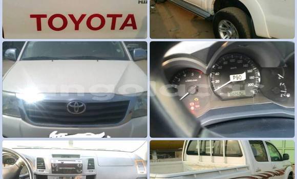 Comprar Usado Toyota Hilux Branco Carro em Luanda em Luanda Province Comprar Usado Toyota Hilux Branco Carro em Luanda em Luanda Province
