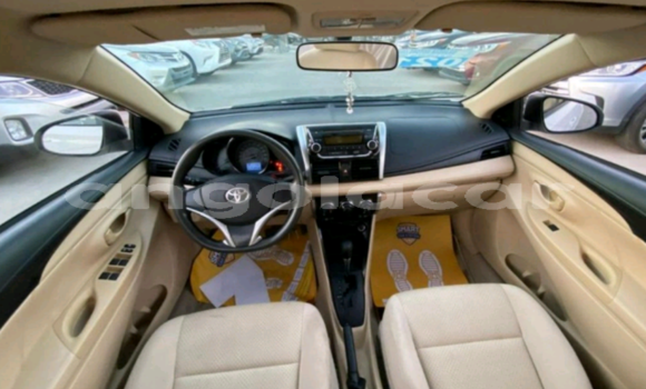 Comprar Usado Toyota Yaris Branco Carro em Luanda em Luanda Province Comprar Usado Toyota Yaris Branco Carro em Luanda em Luanda Province