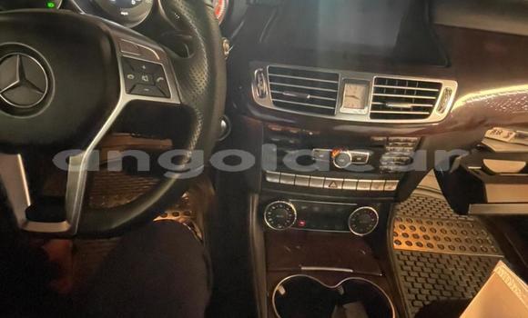 Comprar Usado Mercedes-Benz C–Class Preto Carro em Luanda em Luanda Province Comprar Usado Mercedes-Benz C–Class Preto Carro em Luanda em Luanda Province