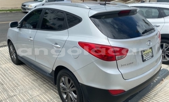 Buy Used Hyundai Tucson Other Car in Luanda in Luanda Province Buy Used Hyundai Tucson Other Car in Luanda in Luanda Province