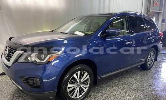 Comprar Novo Nissan Pathfinder Azul Carro em Luanda em Luanda Province