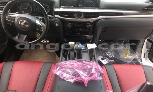 Acheter Occasion Voiture Lexus LX 570 Blanc à Luanda, Province de Luanda Acheter Occasion Voiture Lexus LX 570 Blanc à Luanda, Province de Luanda