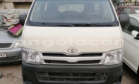 Comprar Novo Toyota Hiace Branco Carro em Luanda em Luanda Province Comprar Novo Toyota Hiace Branco Carro em Luanda em Luanda Province