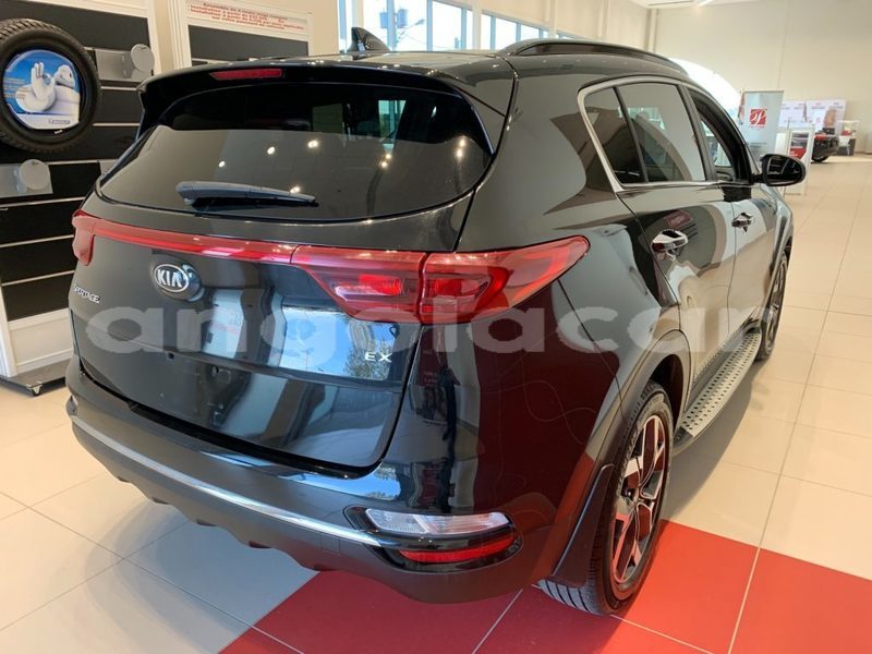 Big with watermark kia sportage luanda province luanda 16757