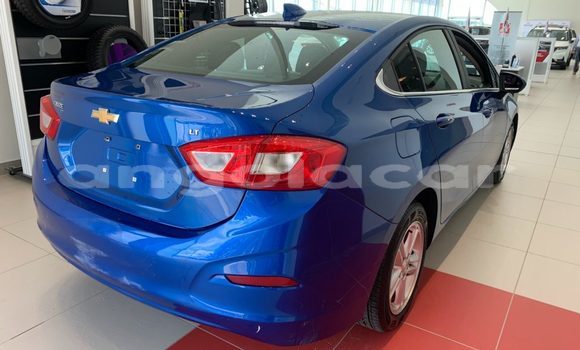 Acheter Occasion Voiture Chevrolet Cruze Bleu à Luanda, Province de Luanda Acheter Occasion Voiture Chevrolet Cruze Bleu à Luanda, Province de Luanda