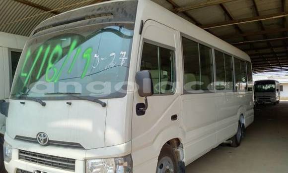 Buy New Toyota Coaster White Car in Lobito in Benguela