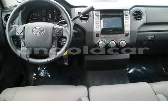 Comprar Novo Toyota Tundra Branco Carro em Lobito em Benguela Comprar Novo Toyota Tundra Branco Carro em Lobito em Benguela