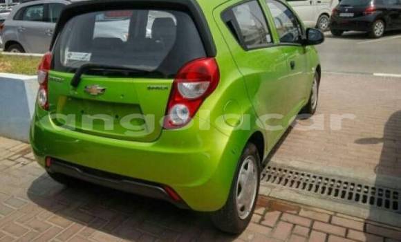 Comprar Novo Chevrolet spark Verde Carro em Lobito em Benguela Comprar Novo Chevrolet spark Verde Carro em Lobito em Benguela
