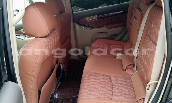 Acheter Occasion Voiture Toyota Land Cruiser Noir à Luanda, Province de Luanda Acheter Occasion Voiture Toyota Land Cruiser Noir à Luanda, Province de Luanda