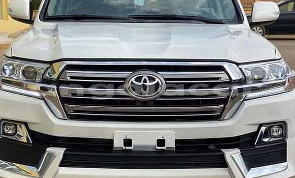 Comprar Usado Toyota Land Cruiser Branco Carro em Luanda em Luanda Province Comprar Usado Toyota Land Cruiser Branco Carro em Luanda em Luanda Province
