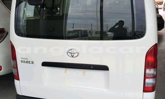 Acheter Occasion Voiture Toyota Hiace Blanc à Luena, Moxico Acheter Occasion Voiture Toyota Hiace Blanc à Luena, Moxico