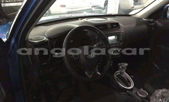 Buy Used Kia Soul Blue Car in Luena in Moxico Buy Used Kia Soul Blue Car in Luena in Moxico