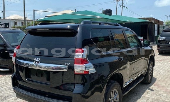 Buy Used Toyota Land Cruiser Prado Black Car in Luanda in Luanda Province Buy Used Toyota Land Cruiser Prado Black Car in Luanda in Luanda Province