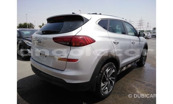 Comprar Importar Hyundai Tucson Outro Carro em Import - Dubai em Bengo Province Comprar Importar Hyundai Tucson Outro Carro em Import - Dubai em Bengo Province