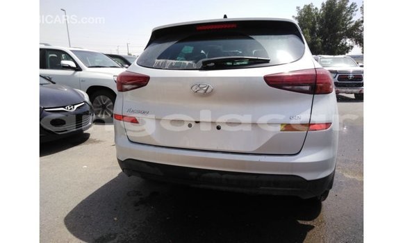 Comprar Importar Hyundai Tucson Outro Carro em Import - Dubai em Bengo Province Comprar Importar Hyundai Tucson Outro Carro em Import - Dubai em Bengo Province