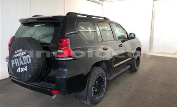 Acheter Occasion Voiture Toyota Land Cruiser Prado Noir à Luanda, Province de Luanda Acheter Occasion Voiture Toyota Land Cruiser Prado Noir à Luanda, Province de Luanda