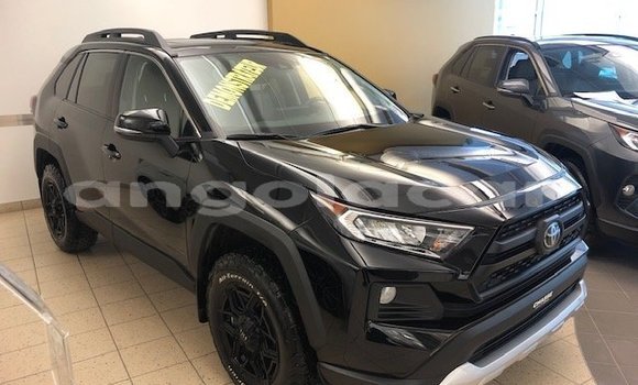 Comprar Usado Toyota RAV4 Preto Carro em Luena em Moxico Comprar Usado Toyota RAV4 Preto Carro em Luena em Moxico