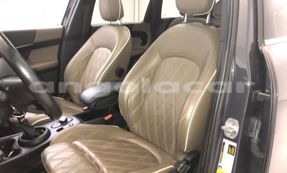 Buy Used MINI Clubman Black Car in Luanda in Luanda Province Buy Used MINI Clubman Black Car in Luanda in Luanda Province