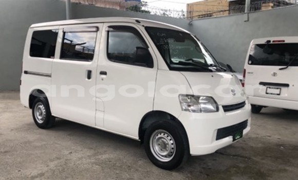 Acheter Occasion Voiture Toyota LiteAce Blanc à Luanda, Province de Luanda Acheter Occasion Voiture Toyota LiteAce Blanc à Luanda, Province de Luanda