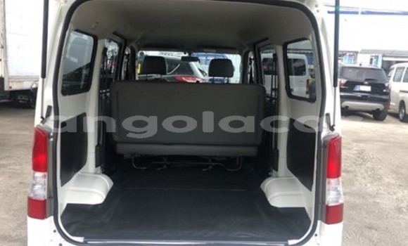 Buy Used Toyota LiteAce White Car in Luanda in Luanda Province Buy Used Toyota LiteAce White Car in Luanda in Luanda Province