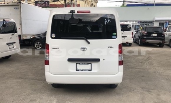 Buy Used Toyota LiteAce White Car in Luanda in Luanda Province Buy Used Toyota LiteAce White Car in Luanda in Luanda Province