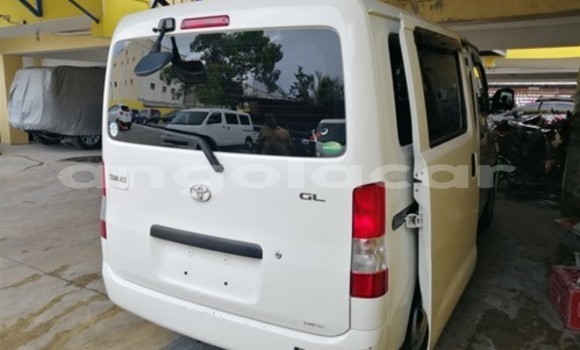 Acheter Occasion Voiture Toyota TownAce Blanc à Luanda, Province de Luanda Acheter Occasion Voiture Toyota TownAce Blanc à Luanda, Province de Luanda