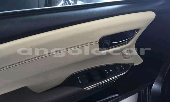 Comprar Usado Toyota Avalon Outro Carro em Luena em Moxico Comprar Usado Toyota Avalon Outro Carro em Luena em Moxico