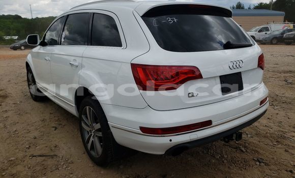 Buy Used Audi Q7 White Car in Luanda in Luanda Province Buy Used Audi Q7 White Car in Luanda in Luanda Province