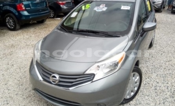 Comprar Usado Nissan Versa Outro Carro em Luanda em Luanda Province