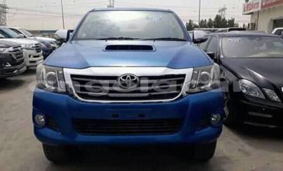 Comprar Usado Toyota Hilux Azul Carro em Lobito em Benguela Comprar Usado Toyota Hilux Azul Carro em Lobito em Benguela
