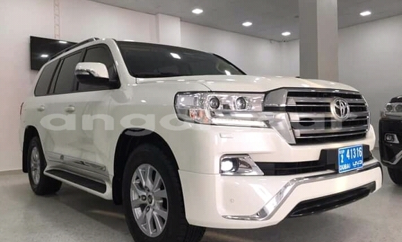 Buy New Toyota Land Cruiser White Car in Luanda in Luanda Province Buy New Toyota Land Cruiser White Car in Luanda in Luanda Province