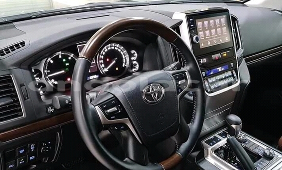 Buy New Toyota Land Cruiser Black Car in Luanda in Luanda Province Buy New Toyota Land Cruiser Black Car in Luanda in Luanda Province