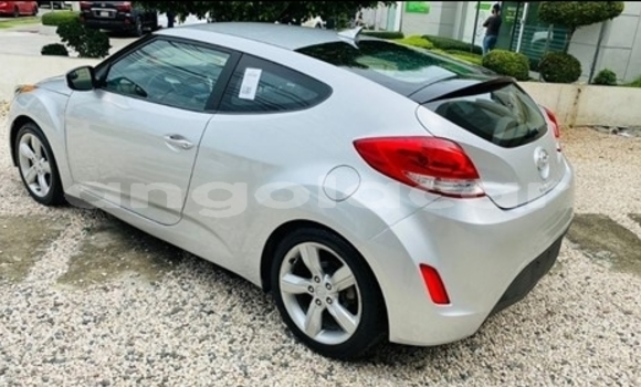 Comprar Usado Hyundai Veloster Prata Carro em Luanda em Luanda Province Comprar Usado Hyundai Veloster Prata Carro em Luanda em Luanda Province