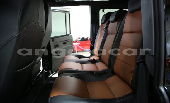 Comprar Usado Land Rover Defender Preto Carro em Luanda em Luanda Province Comprar Usado Land Rover Defender Preto Carro em Luanda em Luanda Province