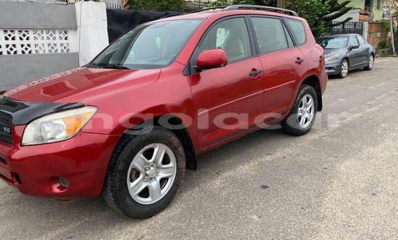 Buy Used Toyota RAV4 Red Car in Luanda in Luanda Province