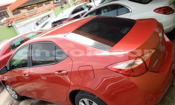 Comprar Usado Toyota Corolla Vermelho Carro em Luena em Moxico Comprar Usado Toyota Corolla Vermelho Carro em Luena em Moxico